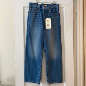 Levi’s Ribcage Straight Ankle NWT (30x27)